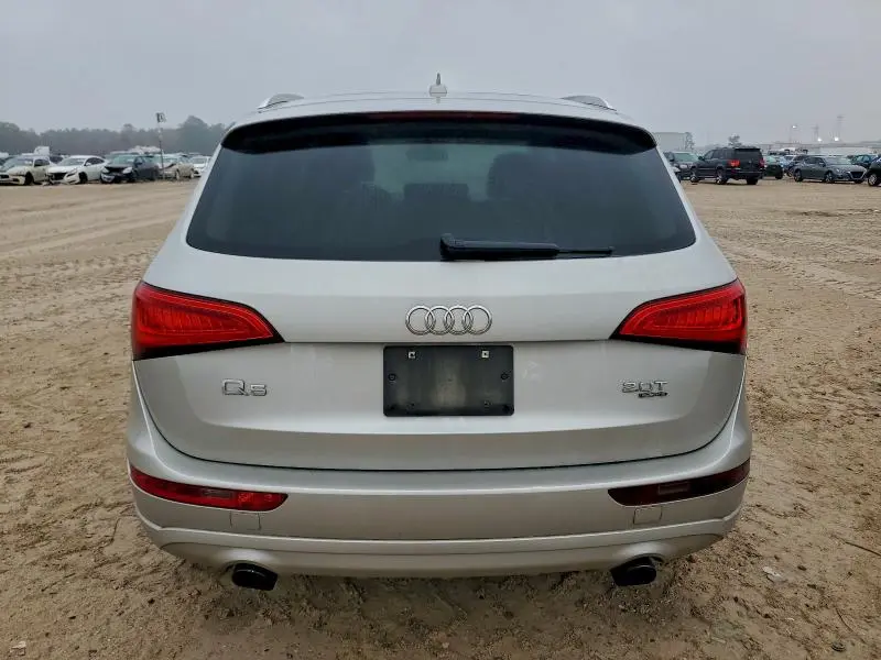 2013 AUDI Q5 PREMIUM  