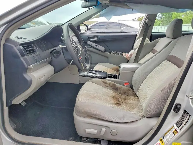 2012 TOYOTA CAMRY LE  