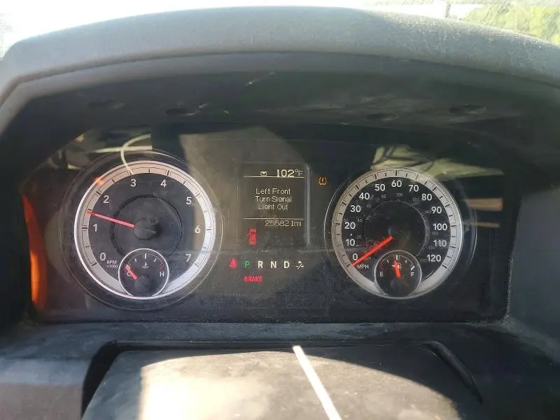 2015 RAM 1500 ST  