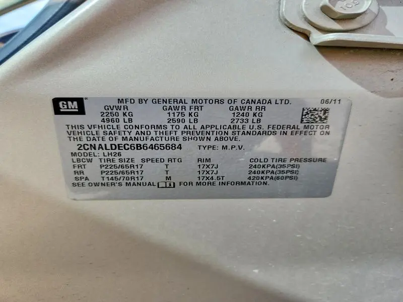 2011 CHEVROLET EQUINOX LT  