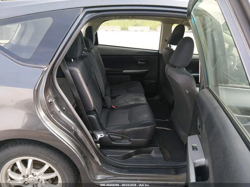 2015 TOYOTA PRIUS V TWO