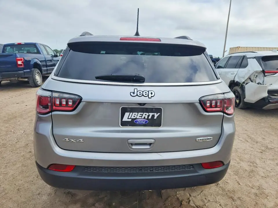 2020 JEEP COMPASS LATITUDE  