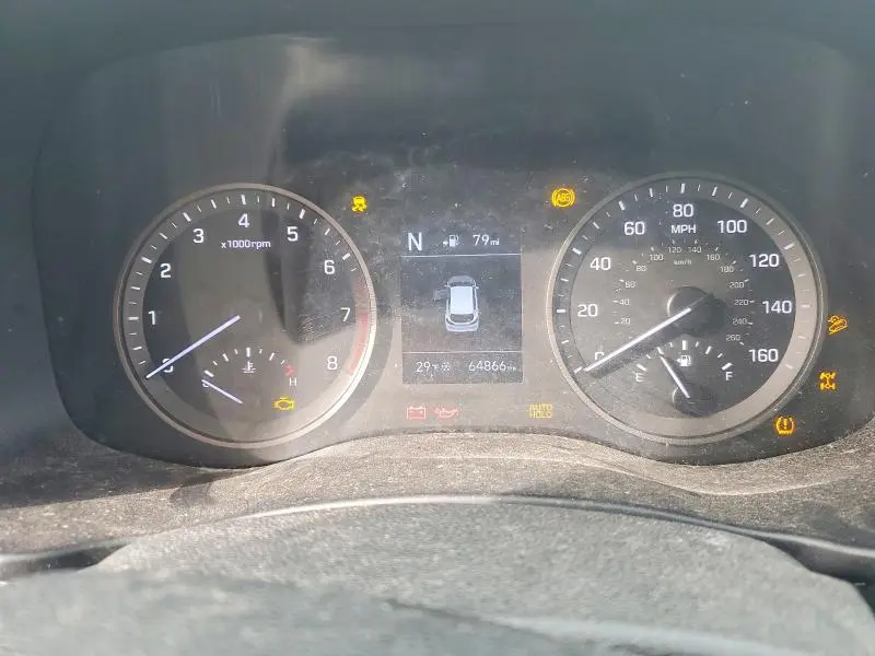 2021 HYUNDAI TUCSON SE  