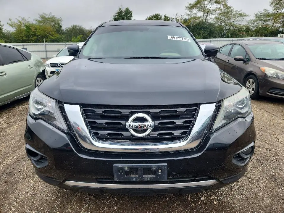 2018 NISSAN PATHFINDER SL  