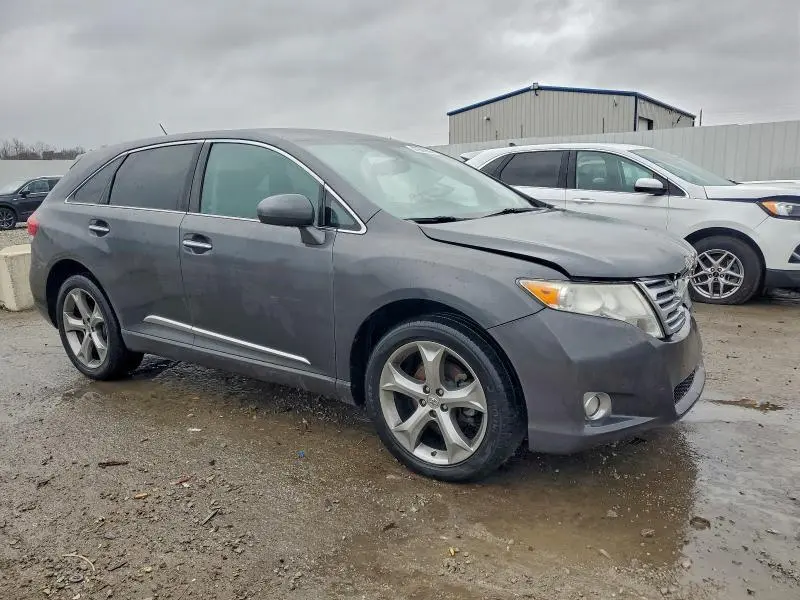 2012 TOYOTA VENZA LE  