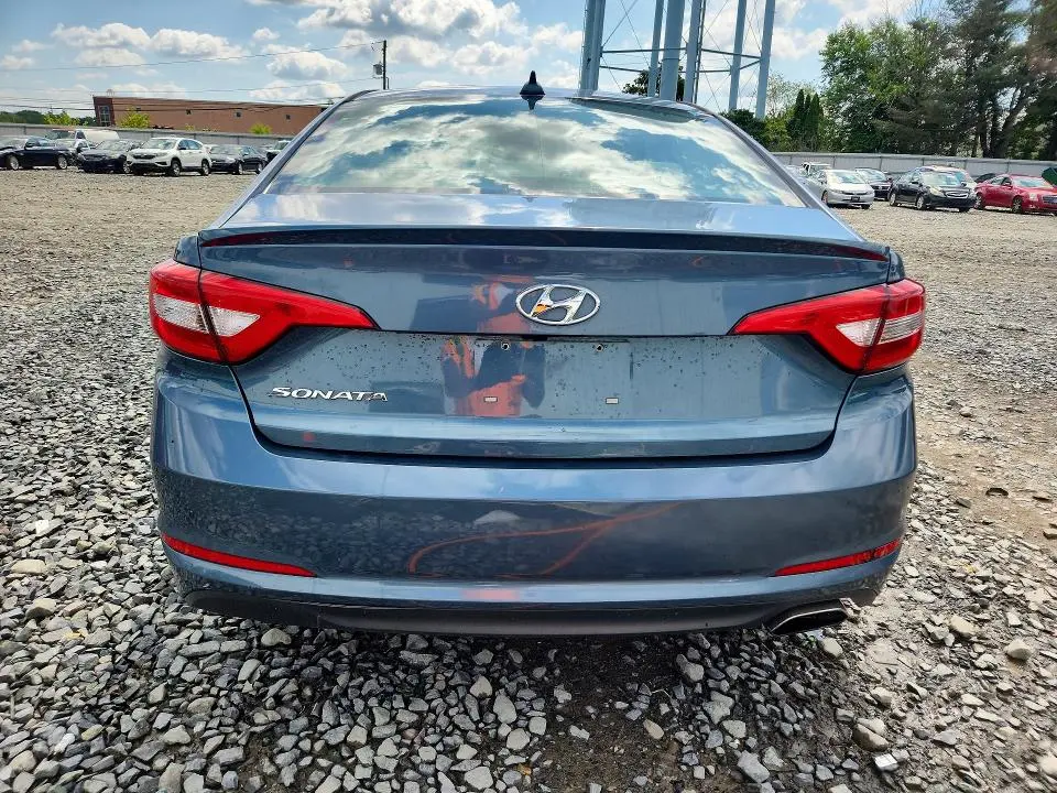 2016 HYUNDAI SONATA SE  
