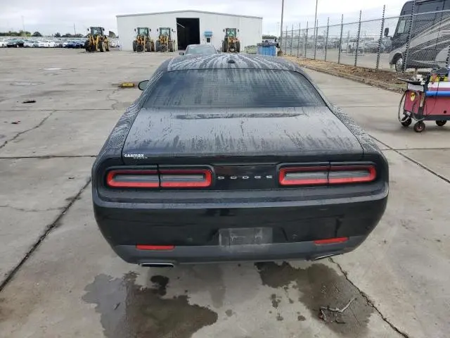 2016 DODGE CHALLENGER SXT  