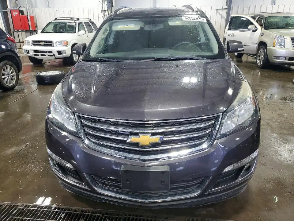 2015 CHEVROLET TRAVERSE LT  