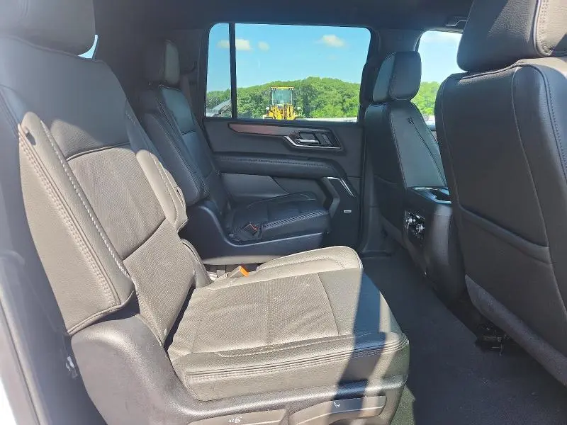 2025 GMC YUKON XL DENALI  
