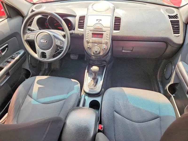 2011 KIA SOUL +  