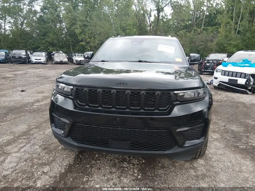 2023 JEEP GRAND CHEROKEE ALTITUDE X 4X4