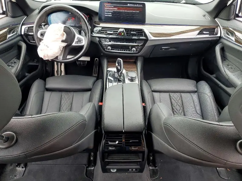2023 BMW 530 I  