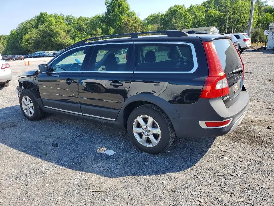 2011 VOLVO XC70 3.2  