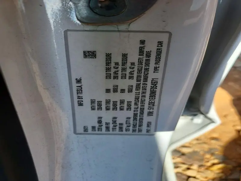 2021 TESLA MODEL 3   