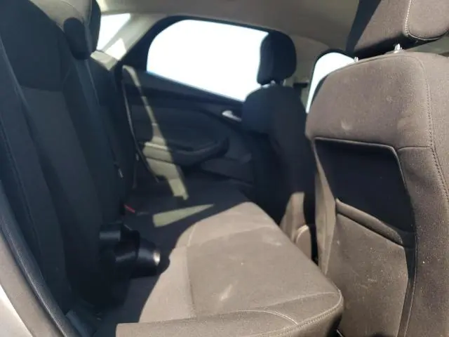 2018 FORD FOCUS SE  