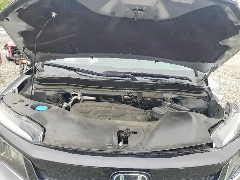 2021 HONDA PILOT SE  