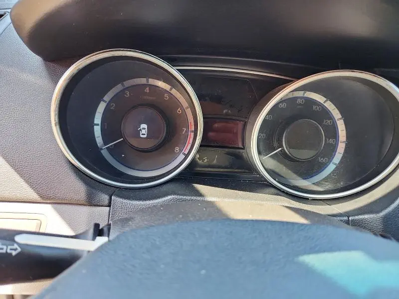 2012 HYUNDAI SONATA GLS  