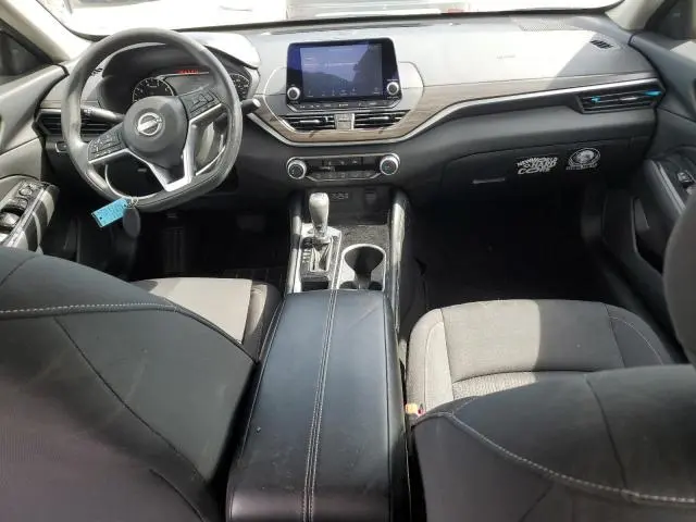 2023 NISSAN ALTIMA SV  