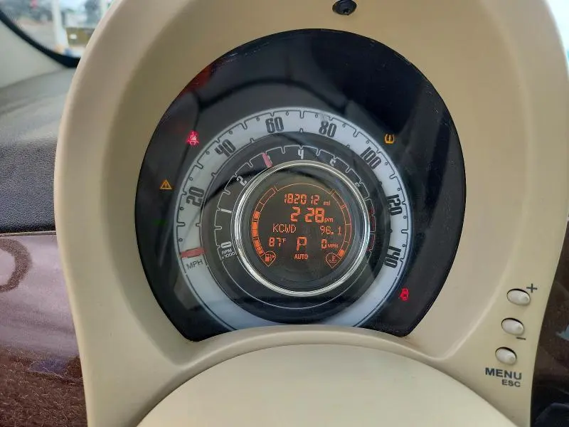 2012 FIAT 500 POP  