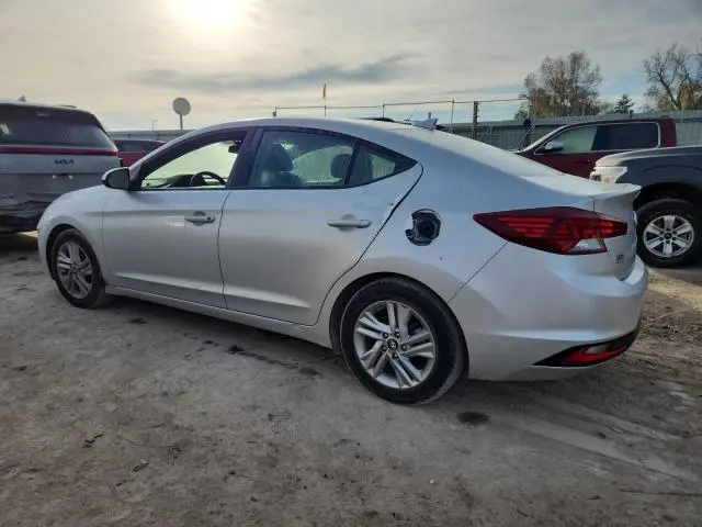 2020 HYUNDAI ELANTRA SEL  