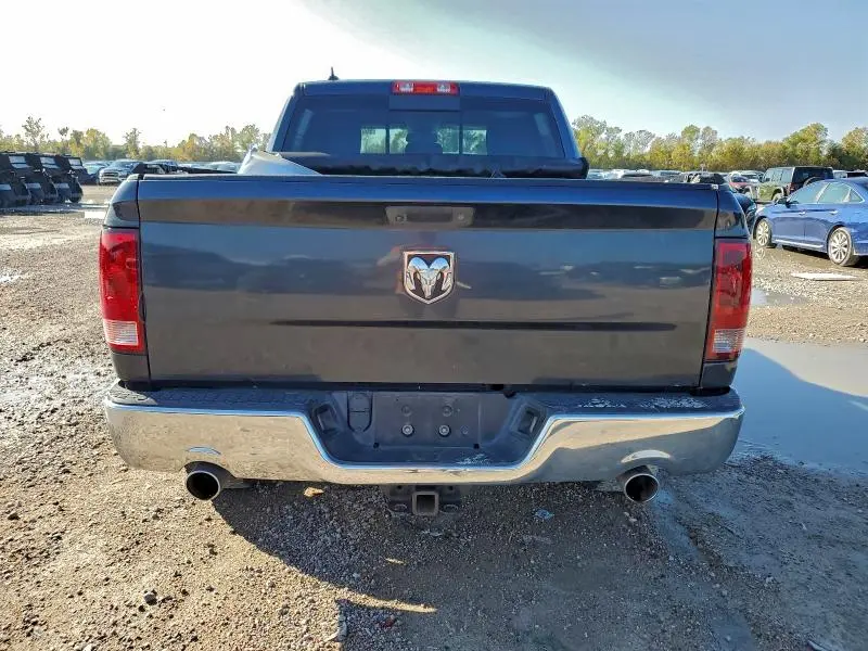 2014 RAM 1500 SLT  