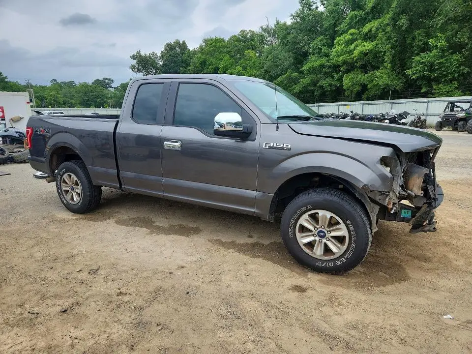 2015 FORD F150 SUPER CAB  