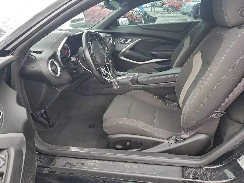 2017 CHEVROLET CAMARO LT  