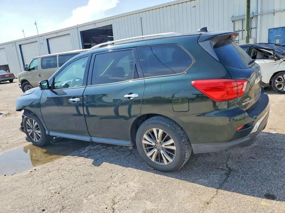 2020 NISSAN PATHFINDER SL  