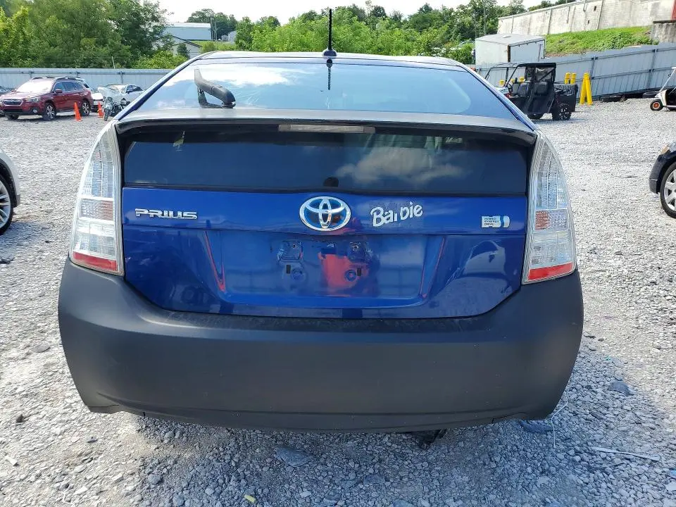 2011 TOYOTA PRIUS TWO  