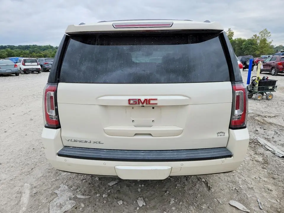 2015 GMC YUKON XL K1500 SLT  