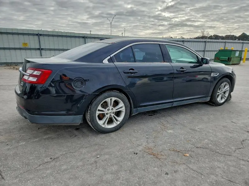 2015 FORD TAURUS SEL  
