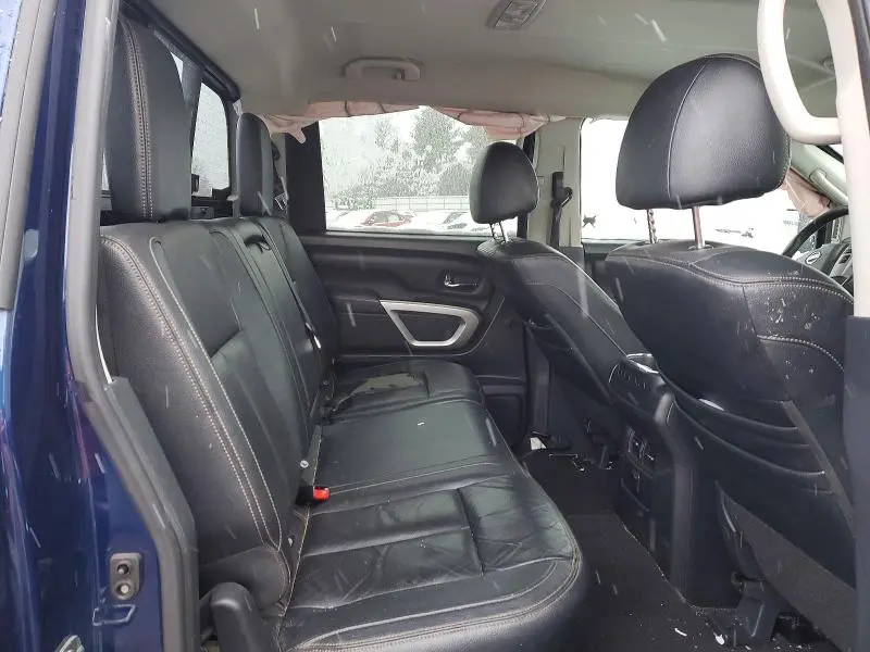 2017 NISSAN TITAN SL  