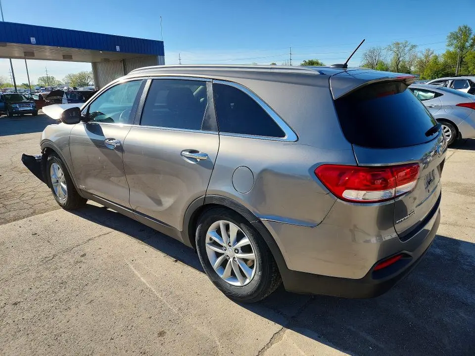 2016 KIA SORENTO LX  