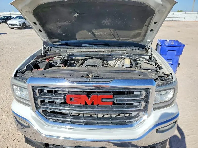2016 GMC SIERRA   