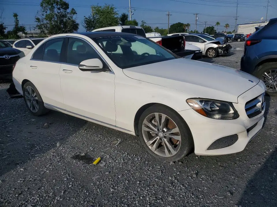 2017 MERCEDES-BENZ C 300  