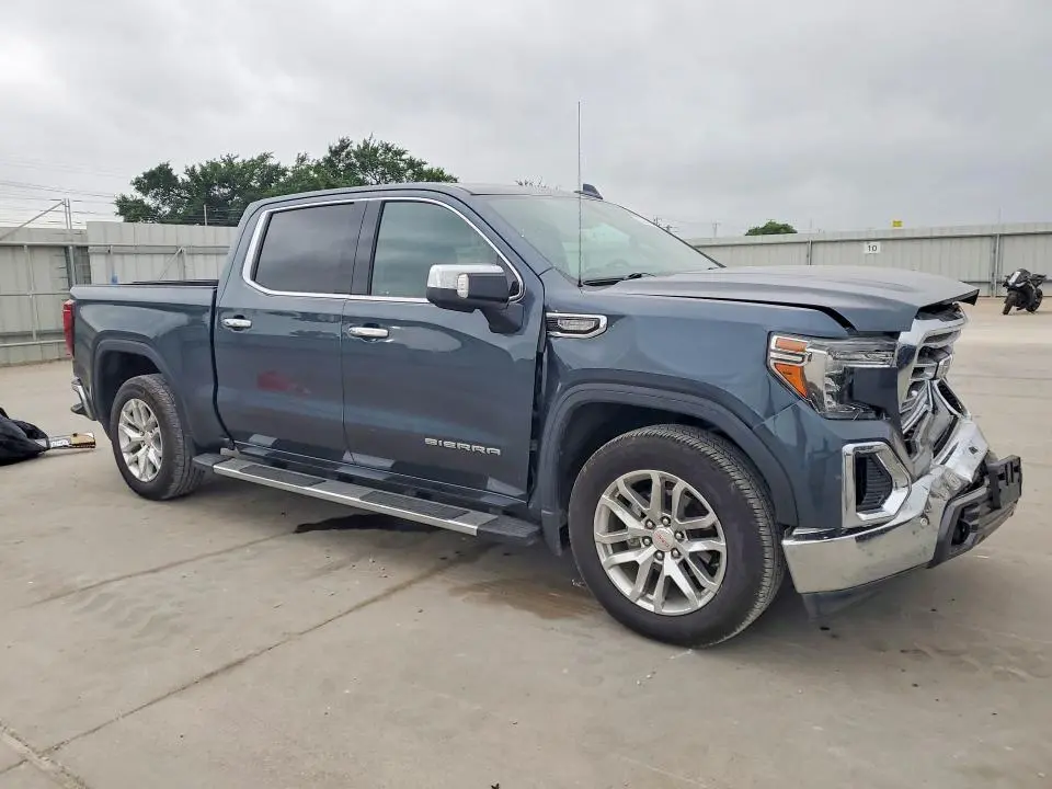 2020 GMC SIERRA SLT  