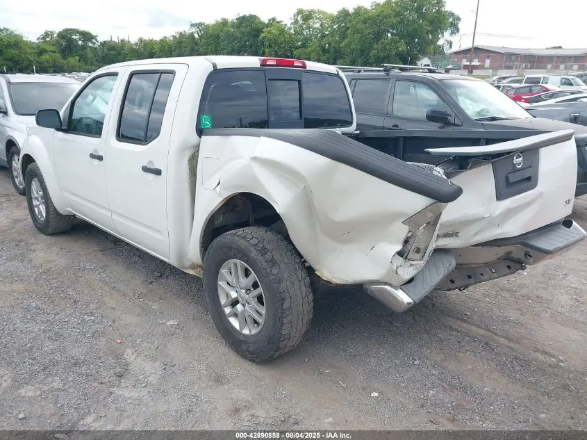 2016 NISSAN FRONTIER SV