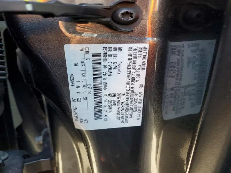2016 FORD FOCUS SE  