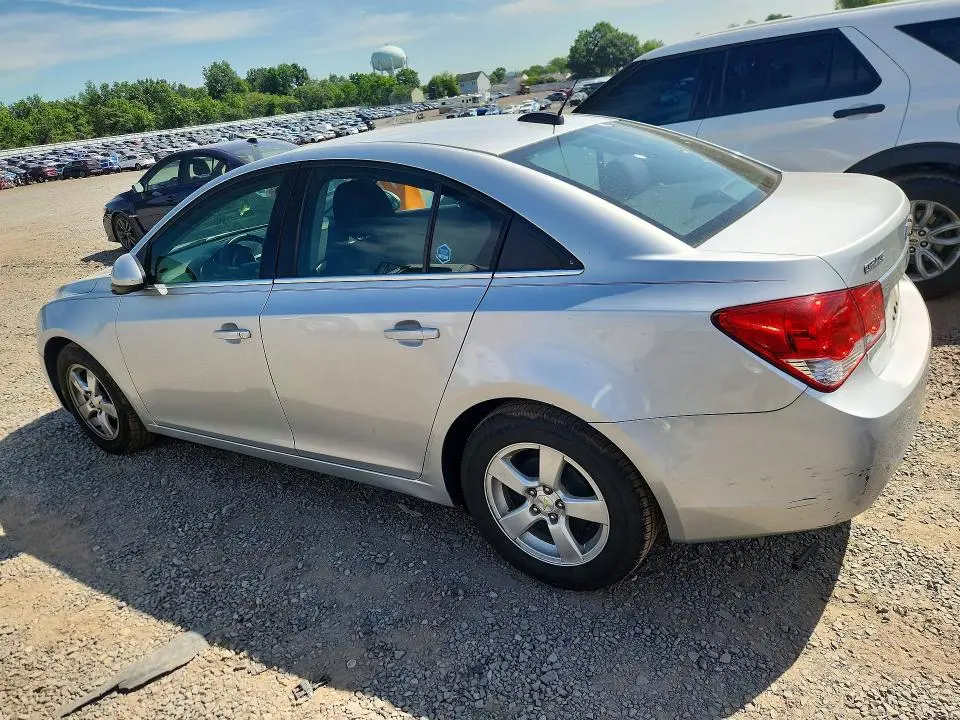 2015 CHEVROLET CRUZE LT  