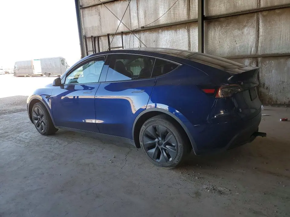 2024 TESLA MODEL Y   