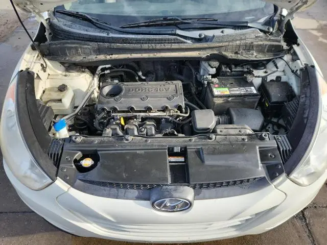 2011 HYUNDAI TUCSON GLS  