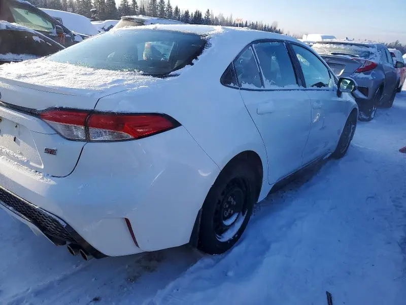 2020 TOYOTA COROLLA SE  