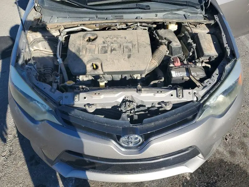 2015 TOYOTA COROLLA LE PLUS  