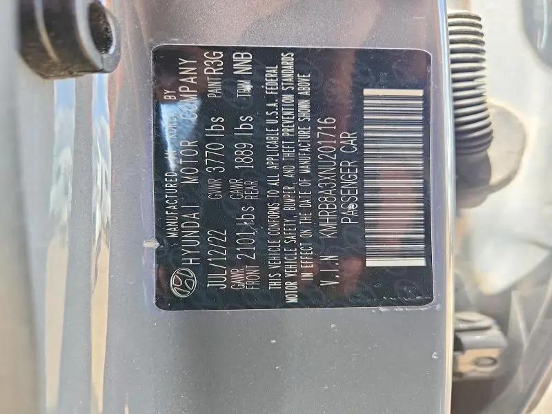 2022 HYUNDAI VENUE SE  