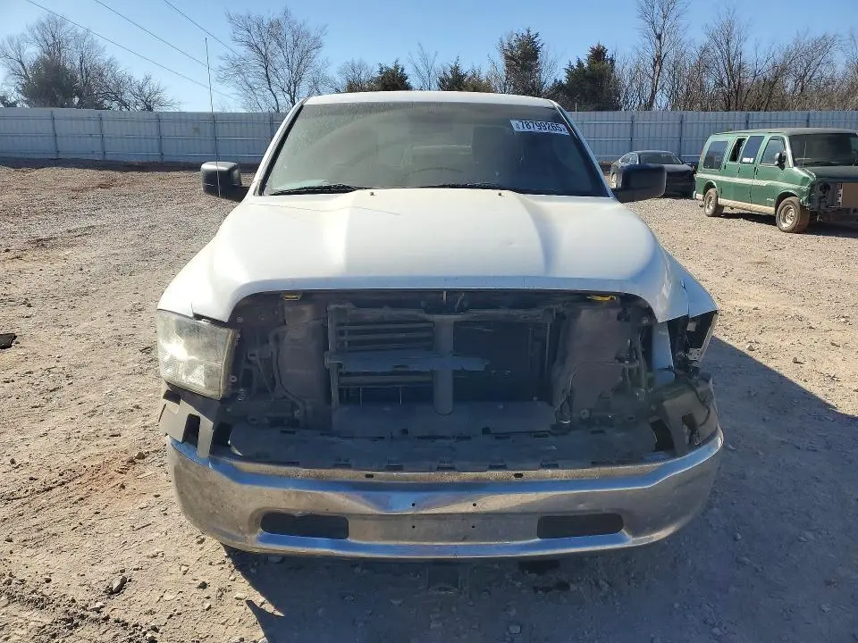 2014 RAM 1500 ST  