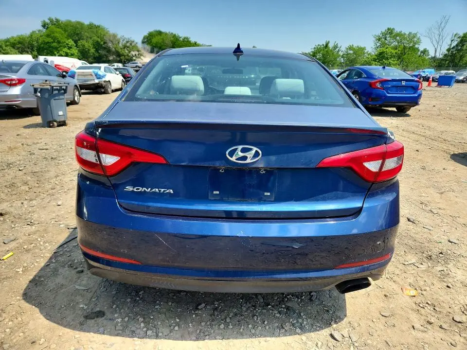 2017 HYUNDAI SONATA SE  