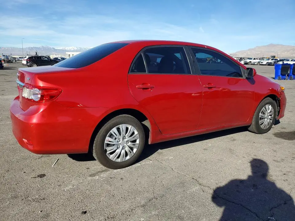 2011 TOYOTA COROLLA LE  