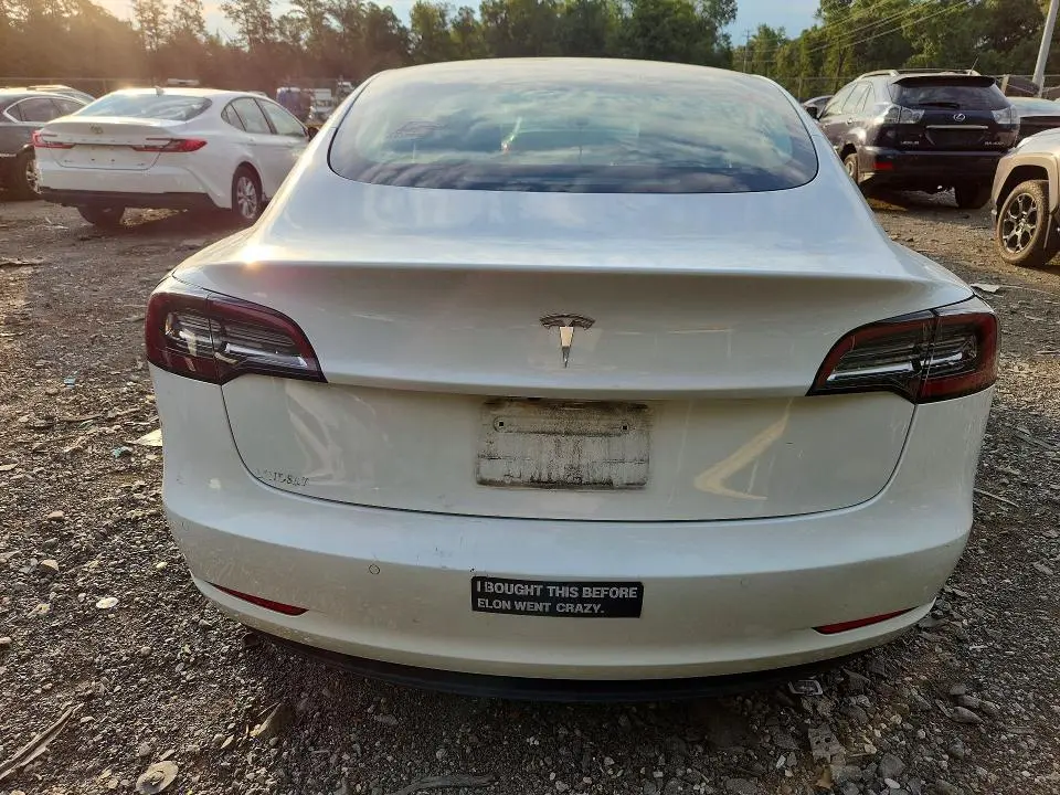 2021 TESLA MODEL 3   