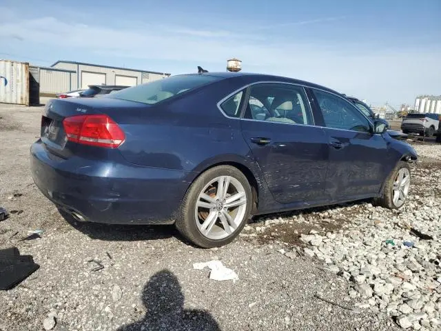 2013 VOLKSWAGEN PASSAT SE  