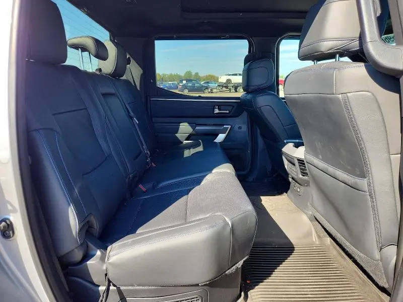 2023 TOYOTA TUNDRA PLATINUM HV  